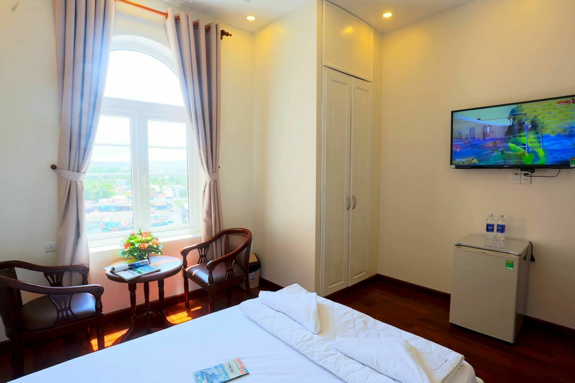 Khach San Ngoc Son Phu Quoc Hotel Екстериор снимка